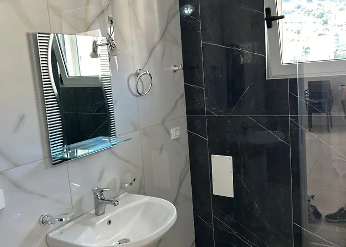Apartman Terraces Ideal Rruga Mitat Hoxha *