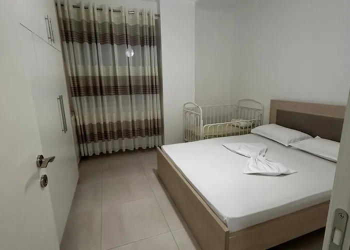 Terraces Ideal Rruga Mitat Hoxha Apartman *